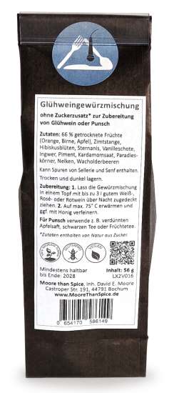 Glühweingewürz-Mischung mit ganzen Gewürzen und getrocknetem Obst