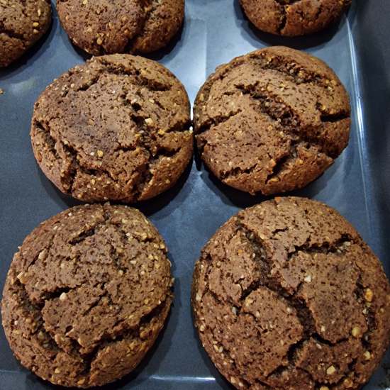 Backe die Lebkuchen im Ofen.